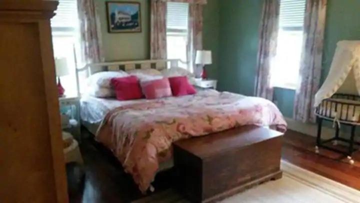 Gloucester House With Sea View Екстериор снимка
